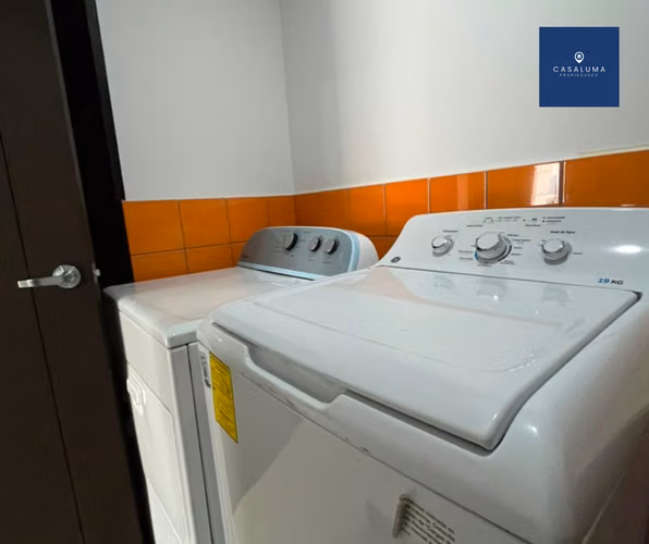 EXCLUSIVO Y AMPLIO APARTAMENTO