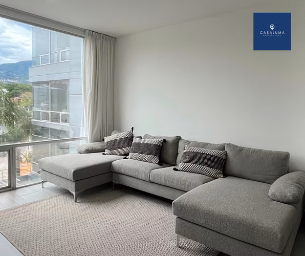 EXCLUSIVO Y AMPLIO APARTAMENTO