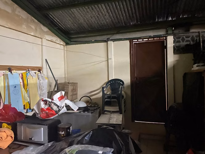 Venta de propiedad con bodega construida, apta para desarrollo de apartamentos, o alguna actividad comercial