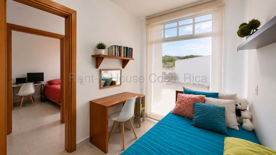 Venta de casa en Residencial Altadena San Rafael Montes de Oca