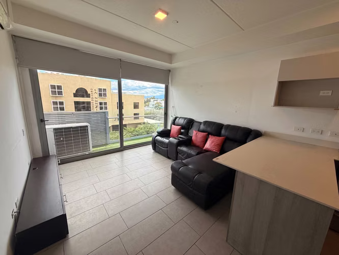 VENTA de Apartamento de 2 Habitaciones con Línea Blanca en Q-BO SkyHomes, Rohrmoser - Imagen 8
