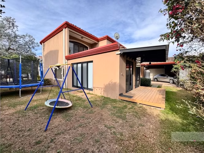 VENTA O ALQUILER CASA EN CONDOMINIO ALBACETE CARTAGO