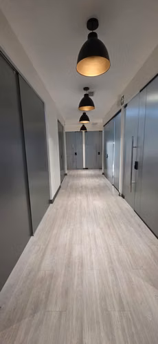 Alquiler de Oficina de lujo en Lindora - Imagen 8