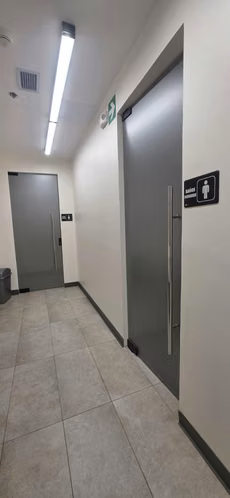 Alquiler de Oficina de lujo en Lindora - Imagen 9