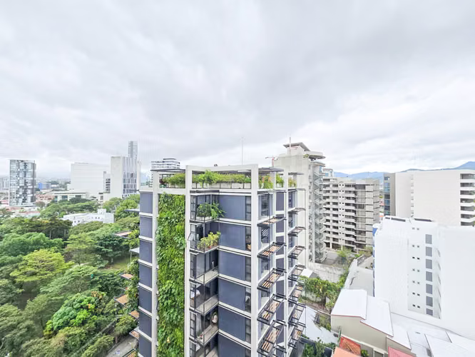 Estreno en el exclusivo  del nuevo edificio Parkwood.