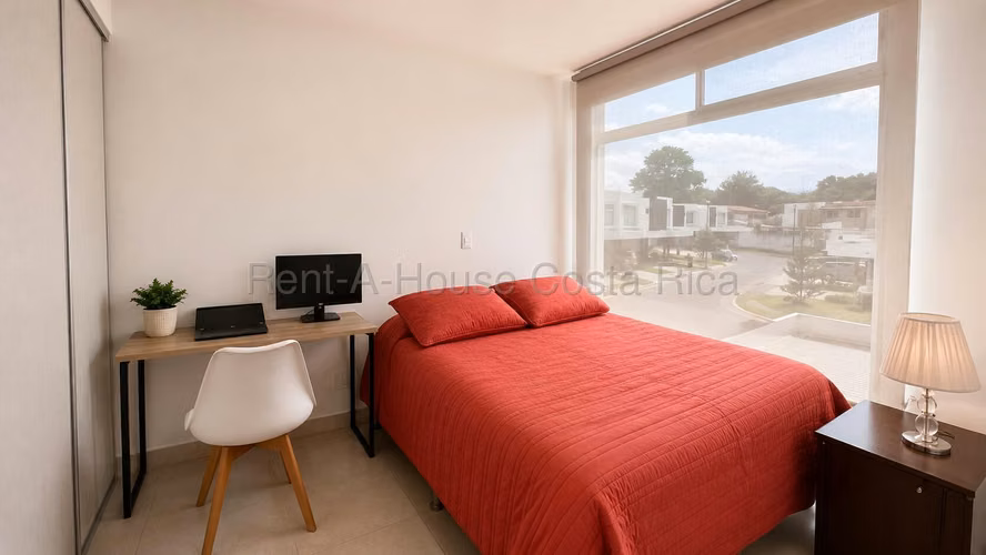 Venta Townhouse en Altadena, Montes de Oca