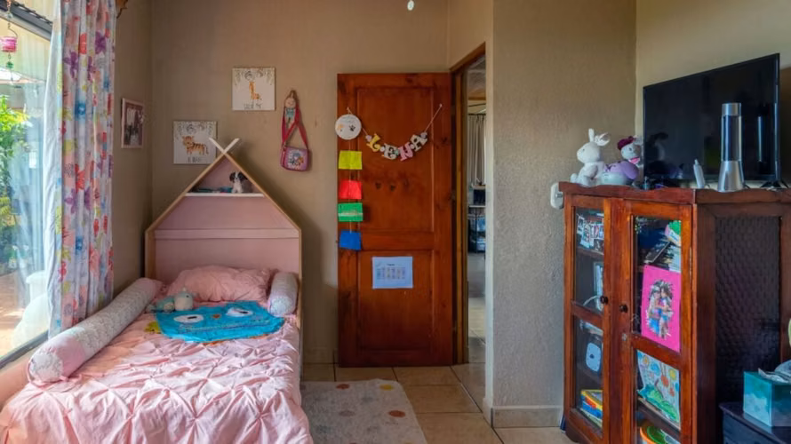 GANGA!!!!!  4000m2 y grande casa en $280,000!!!!!  GANGA!!!!!