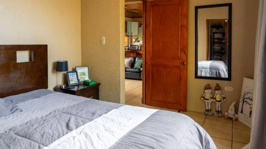 GANGA!!!!!  4000m2 y grande casa en $280,000!!!!!  GANGA!!!!!