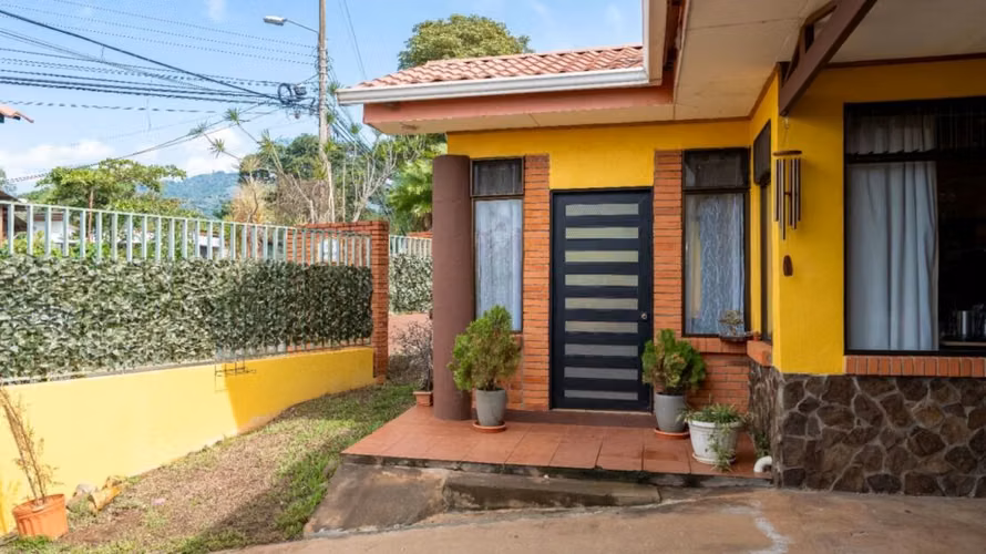 GANGA!!!!!  4000m2 y grande casa en $280,000!!!!!  GANGA!!!!!