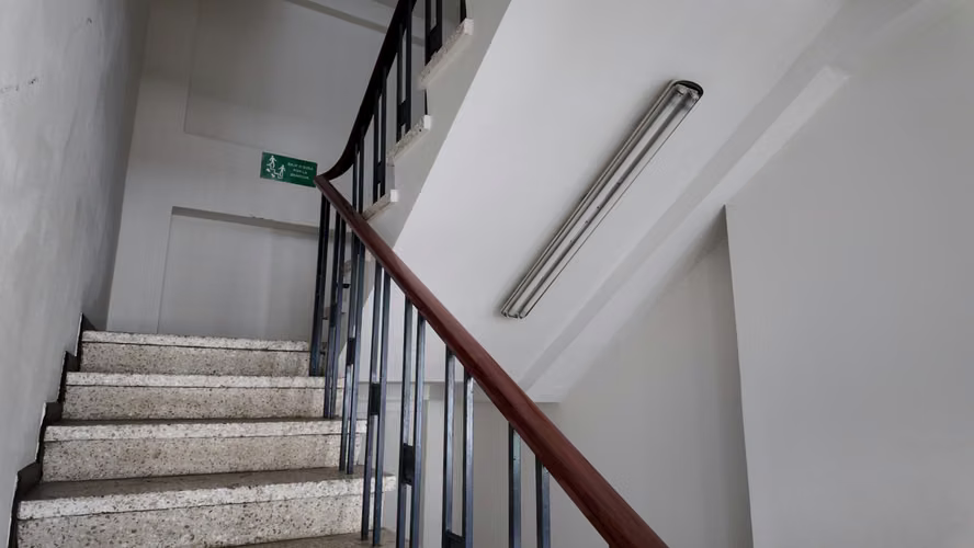 Alquiler Comercial a un costado de la Plaza de la Cultura en San José