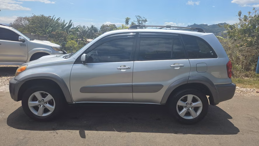 RAV 4 2005 - Imagen 7