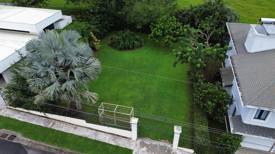 VENTA DE CASA EN EXCLUSIVO CONDOMINIO EN LA GARITA DE ALAJUELA