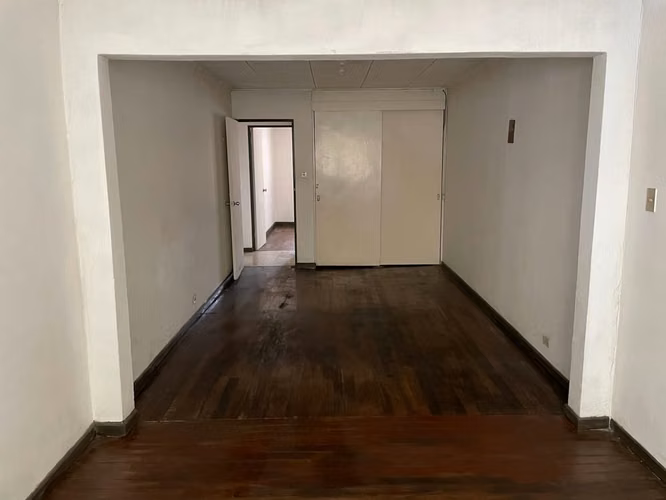 VENDO CASA EN CURRIDABAT. USO DE SUELO MIXTO