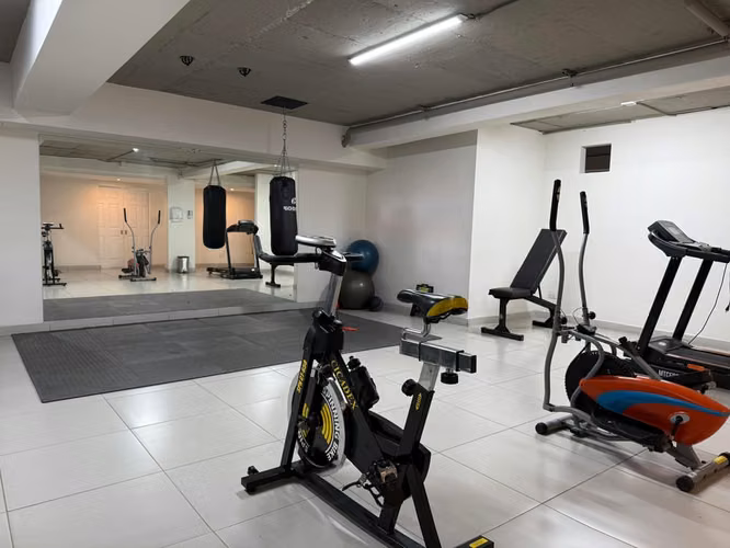 VENDO APARTAMENTO EN SAN FCO DE DOS RÍOS.