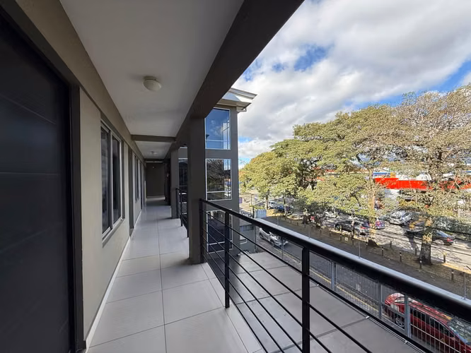 VENDO APARTAMENTO EN SAN FCO DE DOS RÍOS.