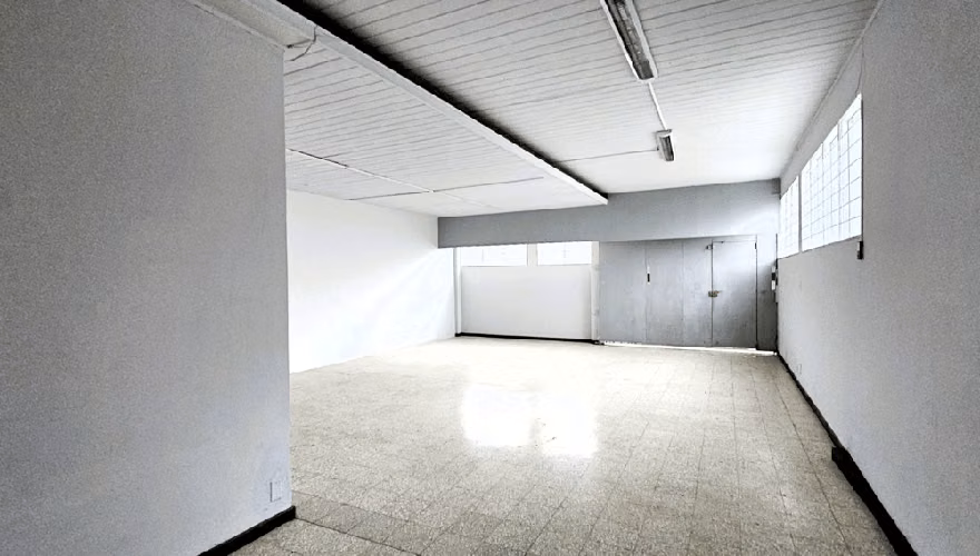 VENDO CASA + APTO EN MONTES DE OCA.