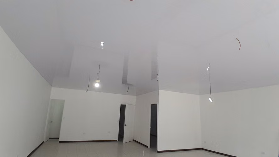 Alquiler Local Comercial 110 m² Cartago Centro Alto Tránsito - Imagen 7