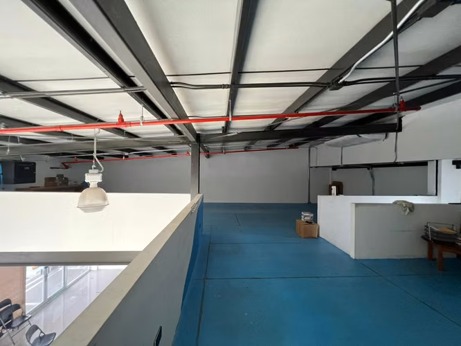 Local comercial en esquina en venta o alquiler | Lagunilla de Heredia | 171 m² EM434