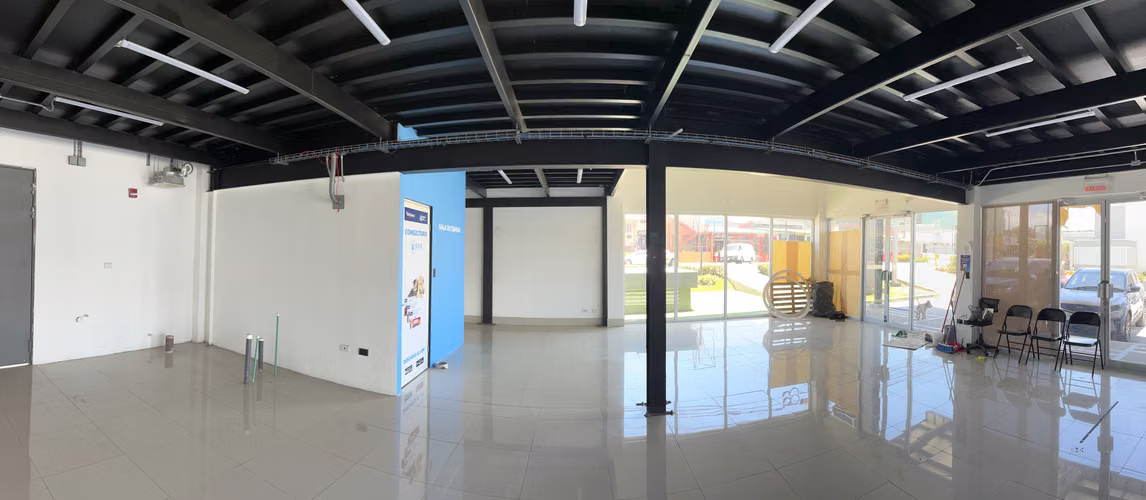 Local comercial en esquina en venta o alquiler | Lagunilla de Heredia | 171 m² EM434