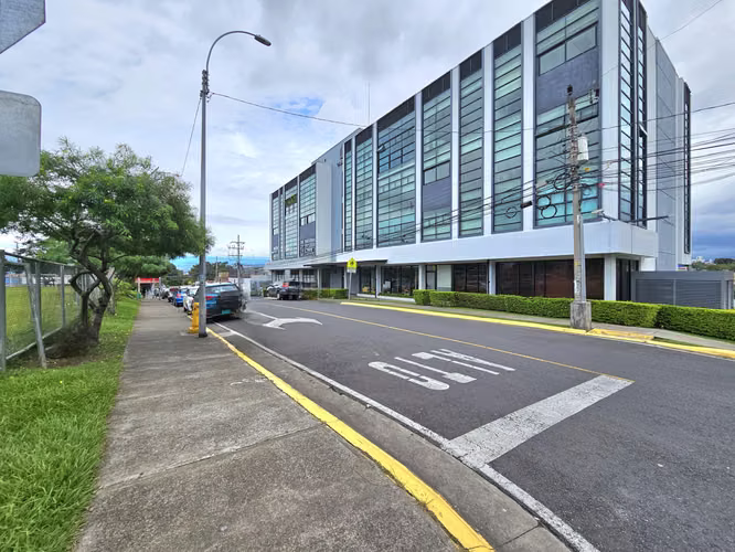 Premium Office for Renting at San Rafael de Escazú, San José