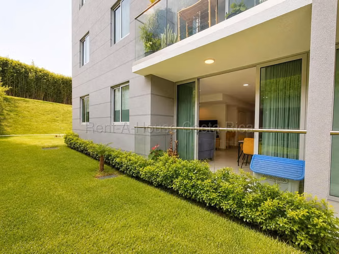YA Elegante apartamento combina confort, estilo y seguridad en HEREDIA