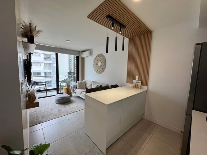 Se alquila apartamento full amueblado y equipado en Sky Garden, Nunciatura.