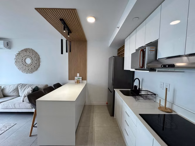 Se alquila apartamento full amueblado y equipado en Sky Garden, Nunciatura.