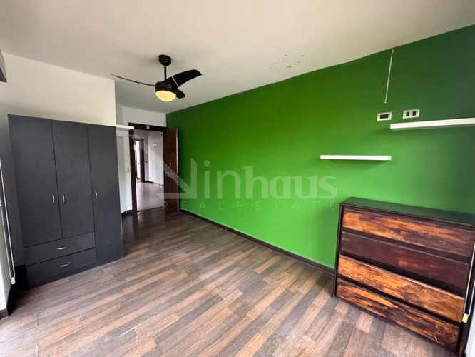Venta de casa en condominio en Guachipelín, Escazú.