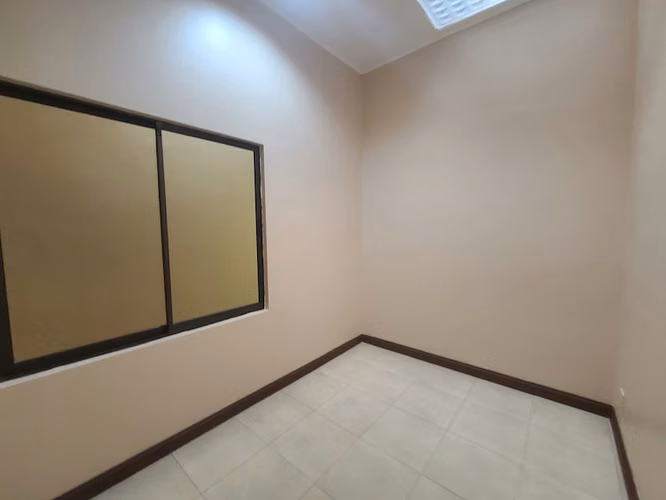 Casa con uso Comercial para Oficinas con 10 parqueos en Barrio Escalante