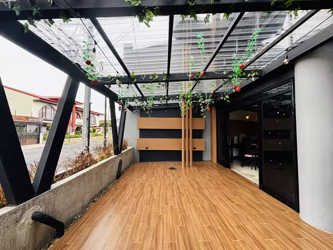 Local comercial Barrio Escalante 135m2 terraza