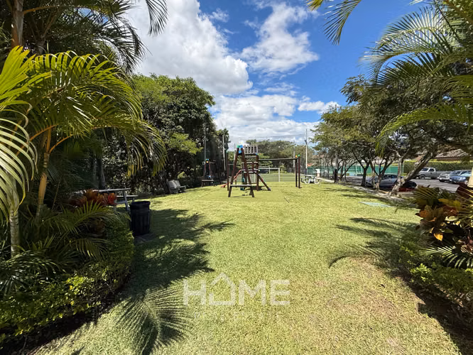 Alquiler de Casa con jardín privado en Santa Ana - Imagen 18