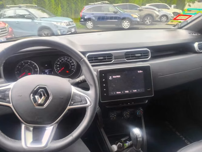 Renault duster 2022 A/T  4x2