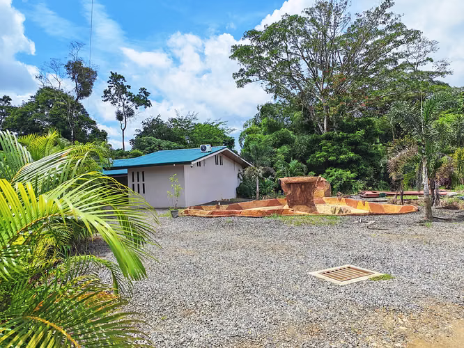 Tesoro de Propiedad para Proyecto Turístico 10 minutos de Fortuna