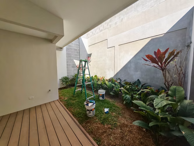ALQUILER DE CASA MODERNA EN CONDOMINIO LA VITA, ESCAZÚ