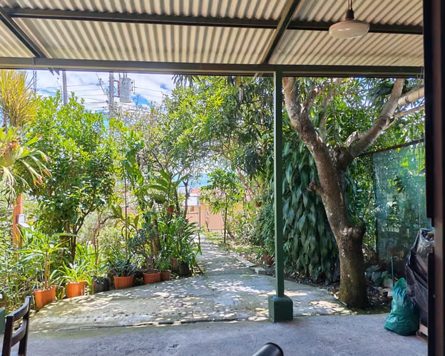 VENTA DE CASA CON APARTAMENTO INDEPENDIENTE EN SAN ANTONIO DE ESCAZÚ - Imagen 10