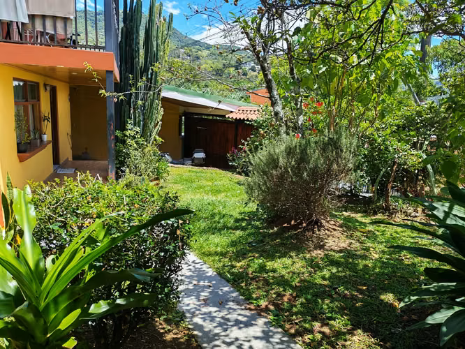 VENTA DE CASA CON APARTAMENTO INDEPENDIENTE EN SAN ANTONIO DE ESCAZÚ - Imagen 18