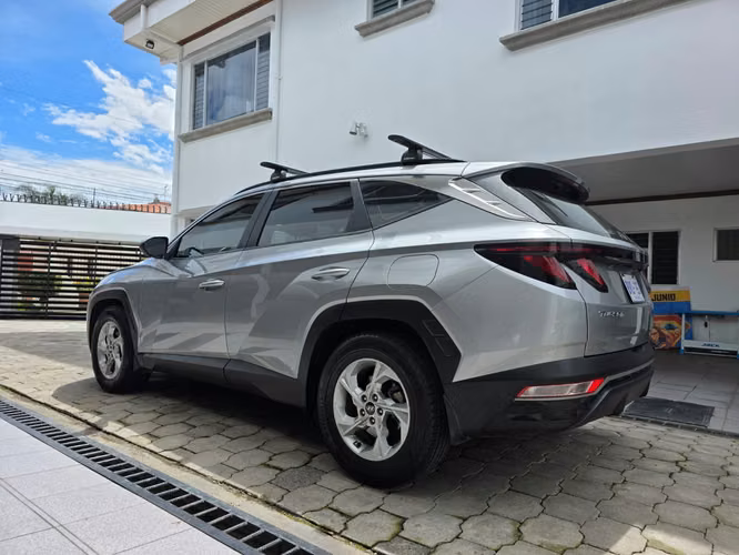 Hyundai Tucson 4x4 Turbo - Imagen 3