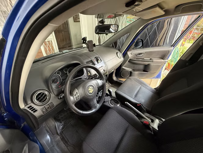 2013 Suzuki SX4 ¡impecable! 