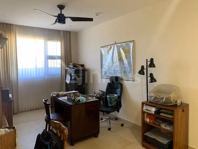 Venta de casa de una planta en condominio en Santa Ana