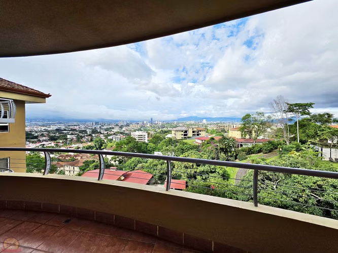 Penthouse Amueblado 240m² con Vistas panorámicas | San Rafael Escazú