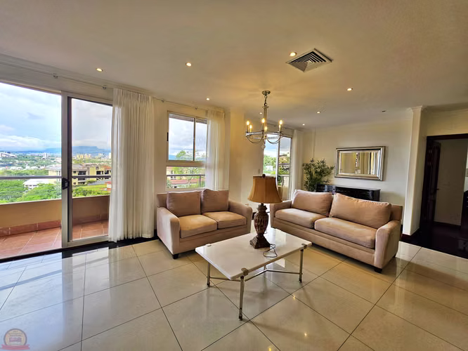 Penthouse Amueblado 240m² con Vistas panorámicas | San Rafael Escazú