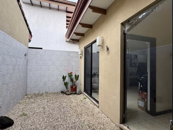 Casa de un Piso en Condominio Exclusivo en Santo Domingo - Imagen 6