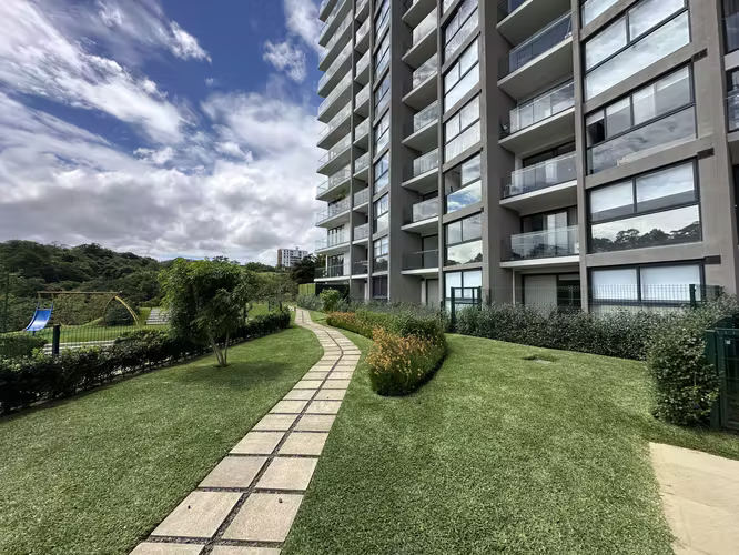 SoHo Paradisus | Piso 12 | 3 Habitaciones | Vista al Bosque - Imagen 2