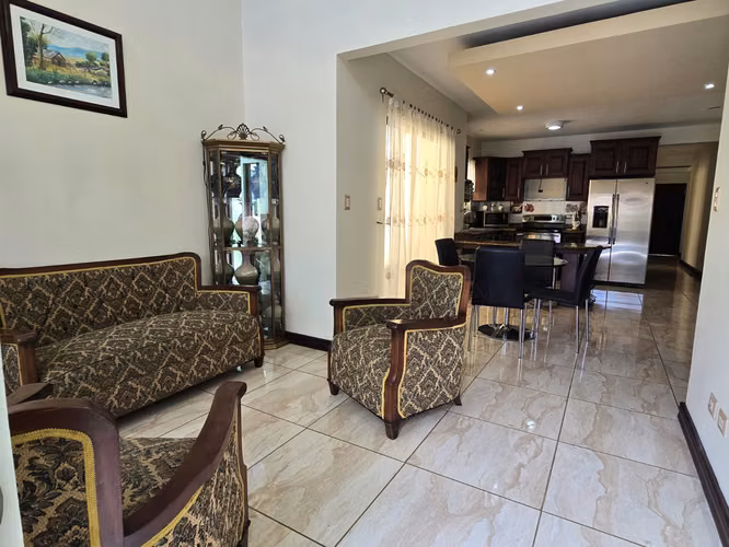 Viva en Residencial Omega en Tres Ríos, Casa Familiar de Una Planta - Imagen 16