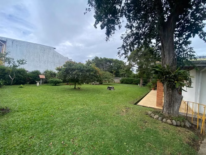 PROPIEDAD COMERCIAL EN LA URUCA