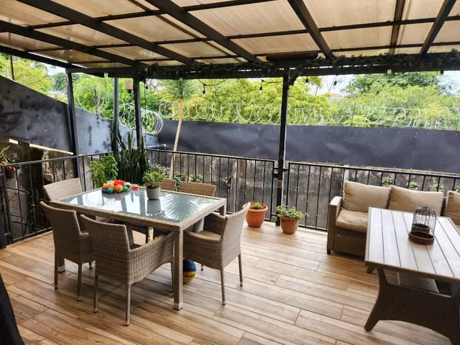 2 Casas en Maria Auxiliadora Heredia