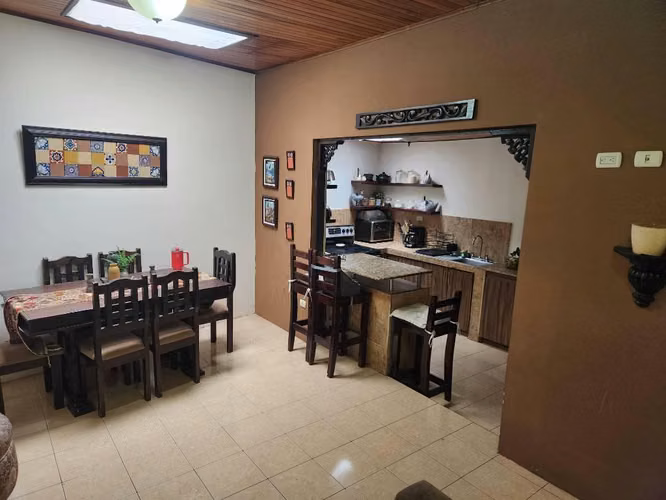 2 Casas en Maria Auxiliadora Heredia