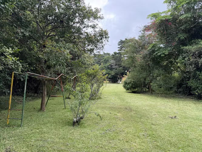 Vendo propiedad comercial en Ángeles de San Rafael, Heredia. Propiedad 2.000 m2 con casa amplia - Imagen 3
