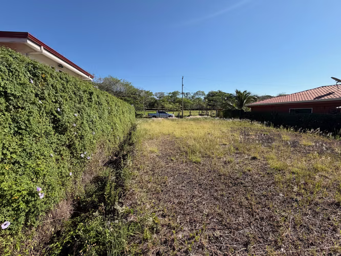 1100m2 a precio competitivo a 5 minutos de la carretera 27 en Atenas - Imagen 9