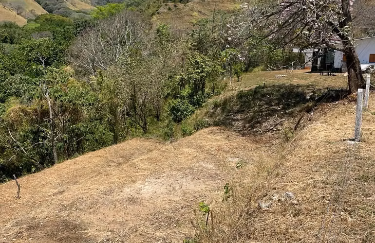 Lote con vistas hacia el pacifico ubicada 5 minutos de la pista 27 - Imagen 7